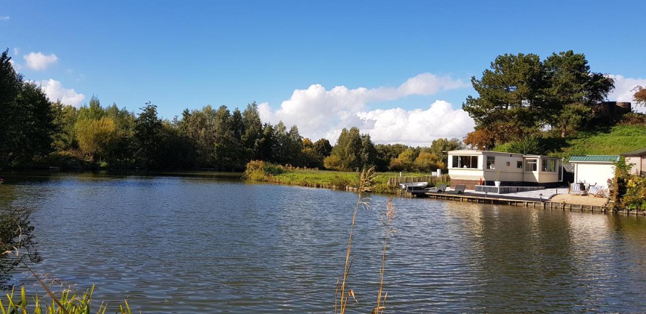 Carafun Aan Het Water Ooltgensplaat Villa Dış mekan fotoğraf